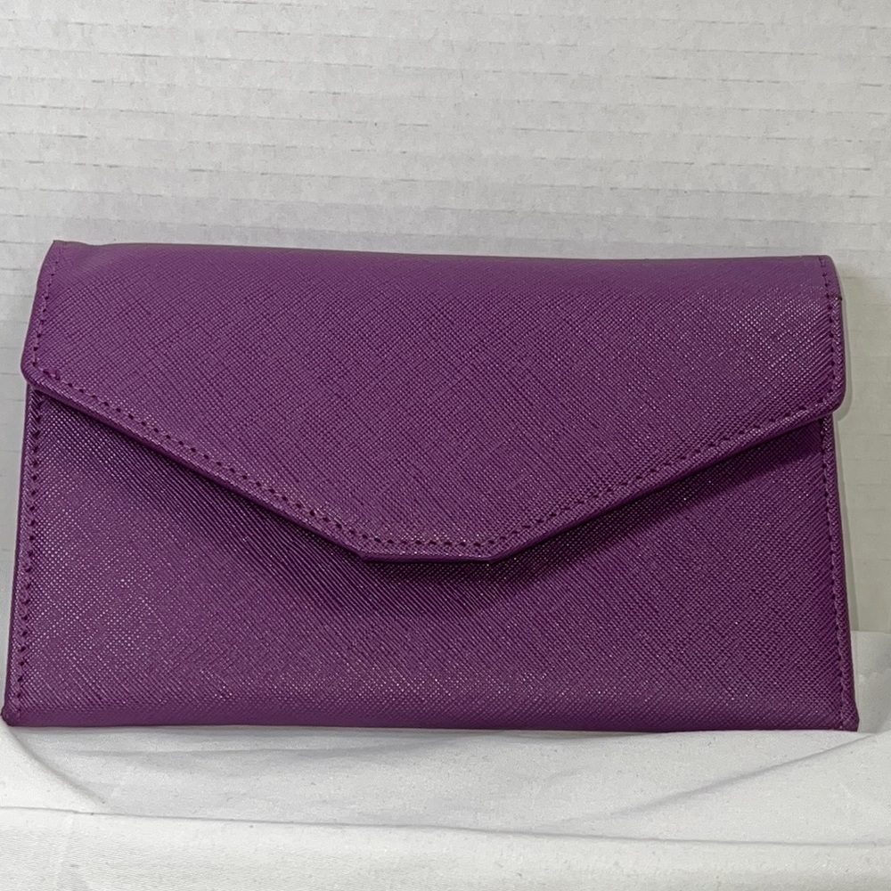 PURPLE Travel wallet